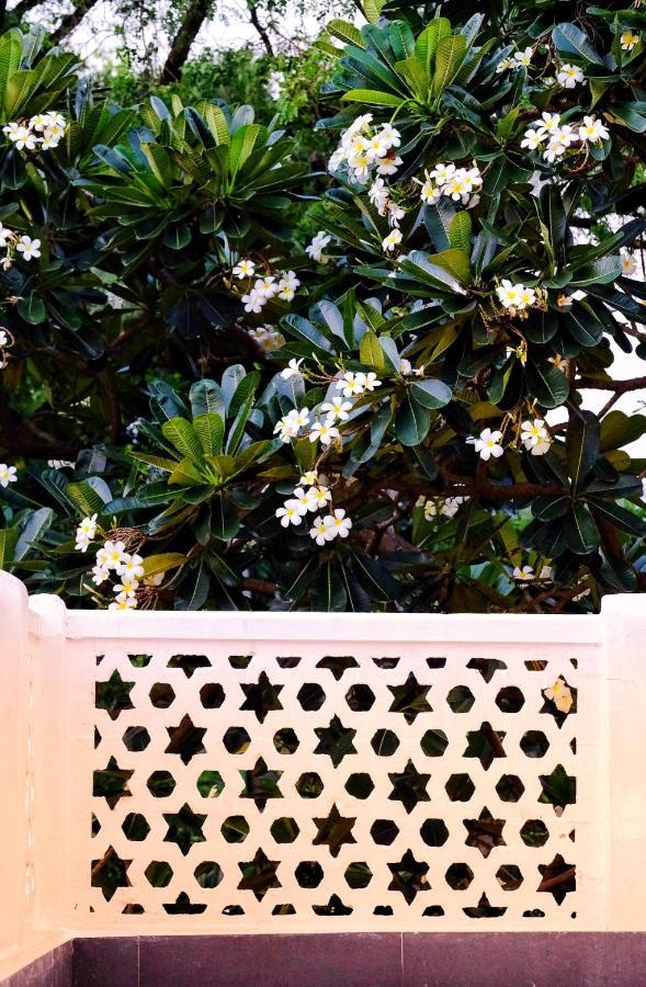 Parul - Elegant Heritage Home At The Heart Of Shantiniketan Extérieur photo