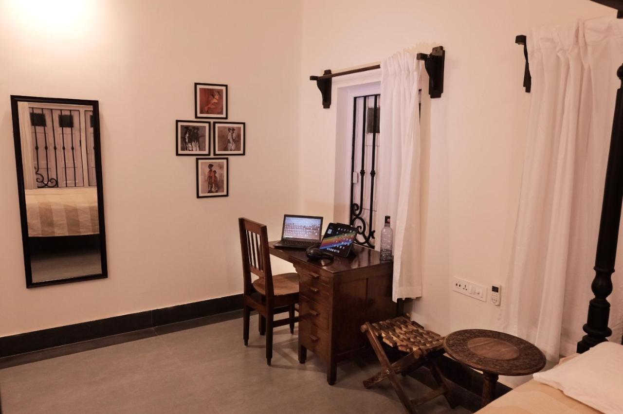 Parul - Elegant Heritage Home At The Heart Of Shantiniketan Extérieur photo